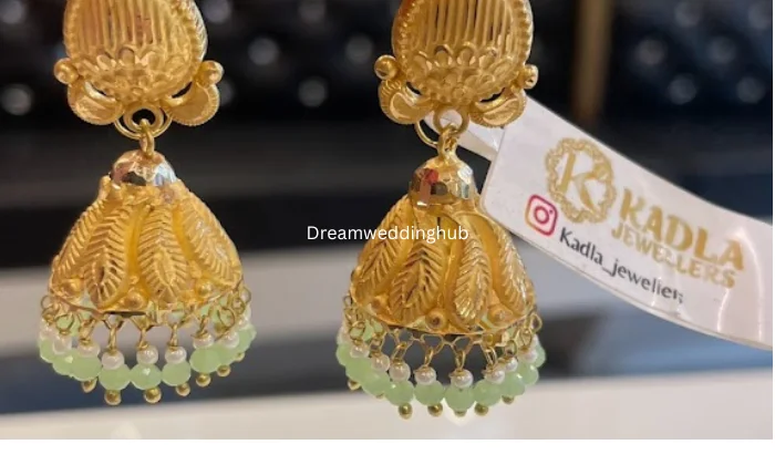 Laljees Bridal Store  bridal jewellery on rent  kalira chura shop  jewellery for bridal  bridal accessories in delhi